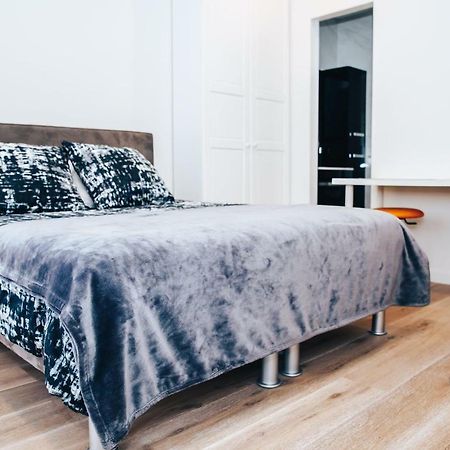 35M2 - 10 Min De Cdg - 30 Min De Paris - 10 Du Salon Expo Villepinte Le Thillay Ngoại thất bức ảnh
